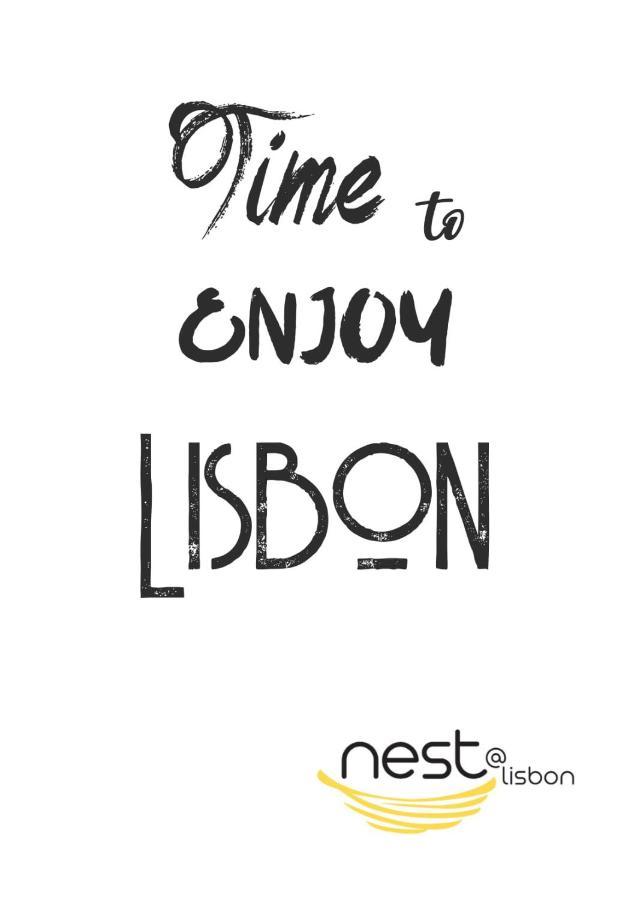 Stroll To Coffee Shops Near A Renovated Hillside Apartment In Graca Lisboa Eksteriør billede
